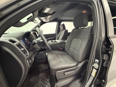 Used 2025 RAM 1500 Warlock AWD/4WD image 21