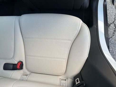 New 2026 Mercedes-Benz GLC 300 4MATIC image 28