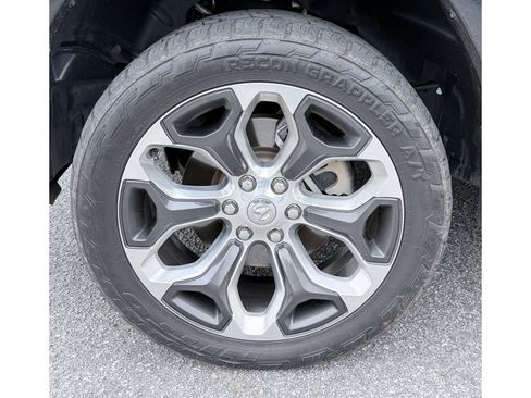 Used 2023 RAM 1500 Limited AWD/4WD image 15