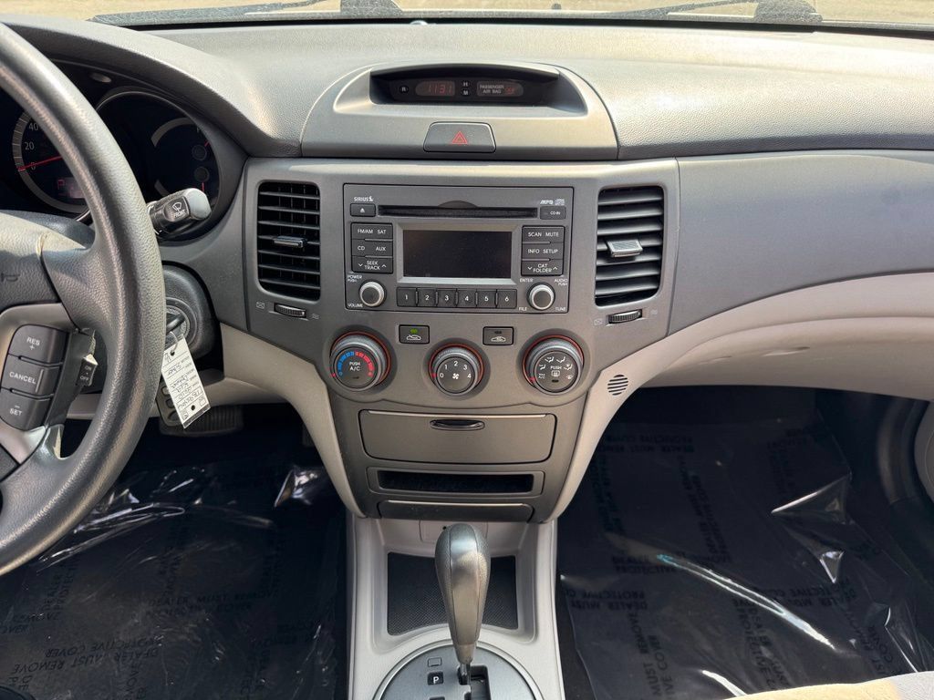 Used 2010 Kia Optima LX FWD image 2