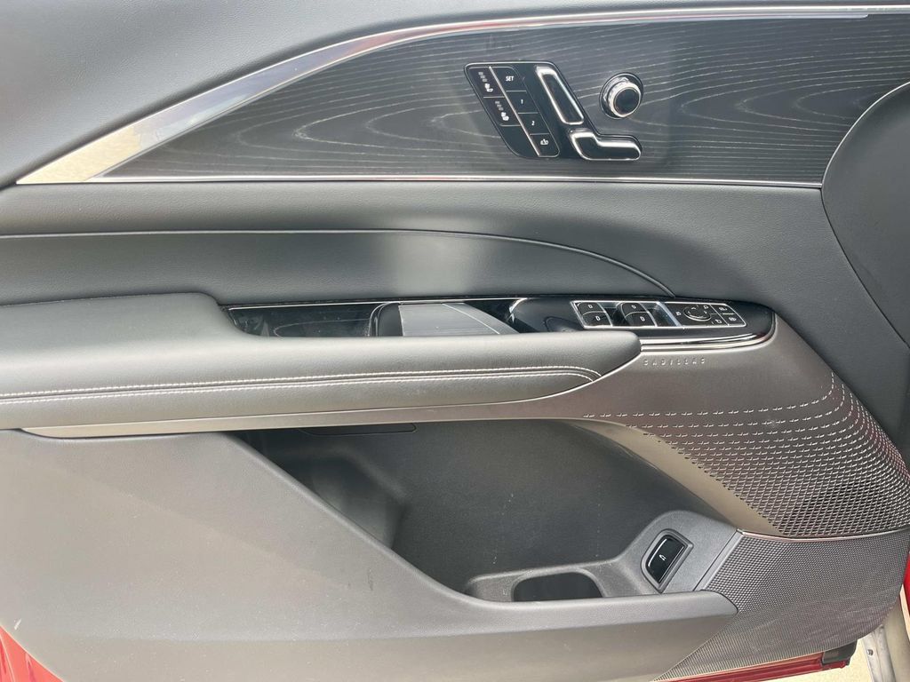 Certified 2024 Cadillac Lyriq Sport AWD/4WD image 30