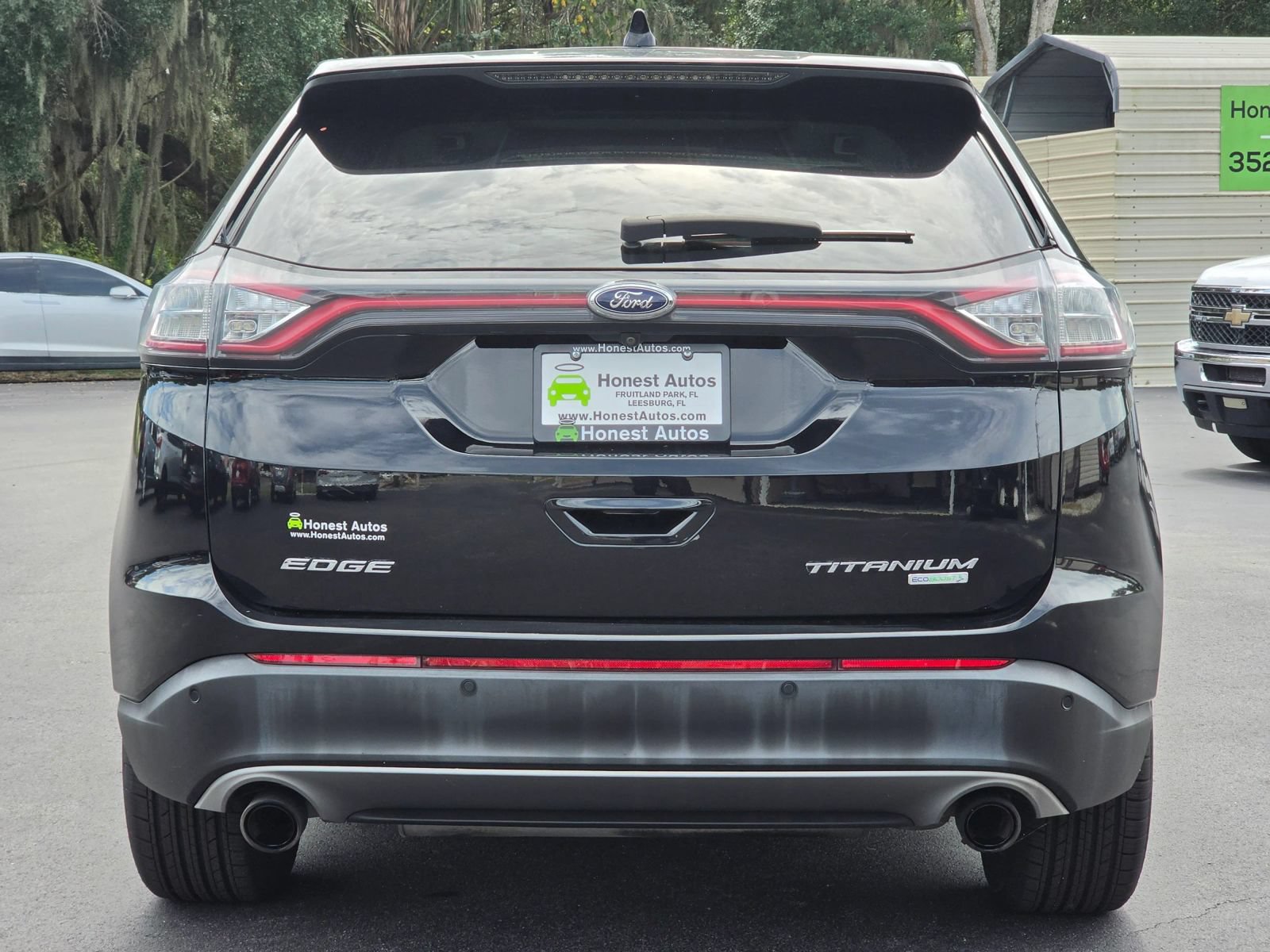 Used 2018 Ford Edge Titanium w/ Equipment Group 301A FWD image 6