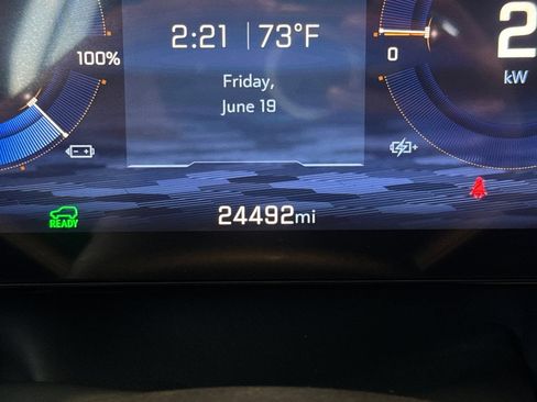 Used 2024 Chevrolet Equinox EV LT FWD image 3