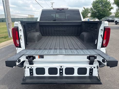 Certified 2021 GMC Sierra 1500 AT4 w/ AT4 Value Package AWD/4WD image 52