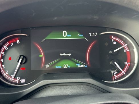 Certified 2025 Toyota RAV4 LE FWD image 10