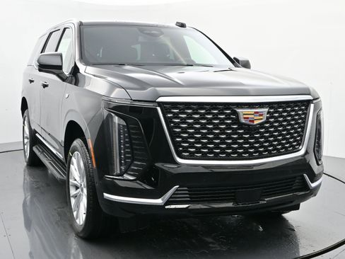 New 2026 Cadillac Escalade 4WD w/ LPO, Floor Liner Package image 8