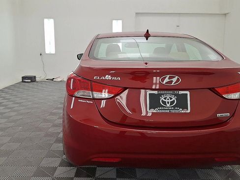 Used 2012 Hyundai Elantra Limited image 3