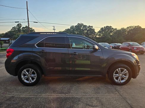 Used 2011 Chevrolet Equinox LT image 12