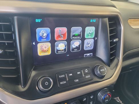 Certified 2019 GMC Acadia Denali w/ Technology Package AWD/4WD image 21