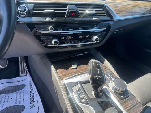 Used 2018 BMW 540i xDrive AWD/4WD image 15