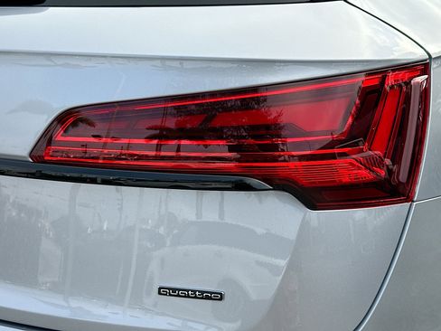 Used 2025 Audi Q5 2.0T Premium w/ Convenience Plus Package image 31