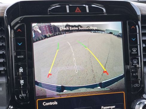 Used 2021 RAM 1500 Limited image 32