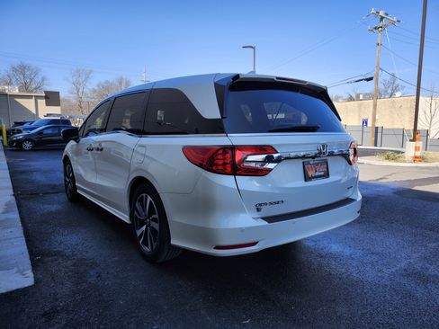Used 2018 Honda Odyssey Elite image 32