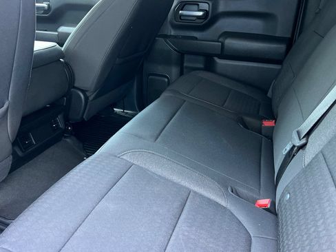 Used 2022 Chevrolet Silverado 1500 Custom RWD image 16