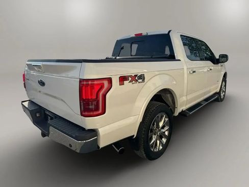 Used 2015 Ford F150 Lariat w/ Equipment Group 502A Luxury AWD/4WD image 9