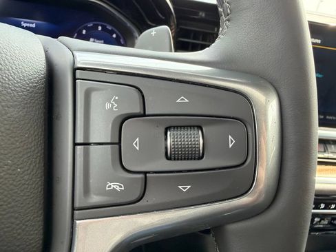 Used 2025 Chevrolet Silverado 1500 RST AWD/4WD image 18