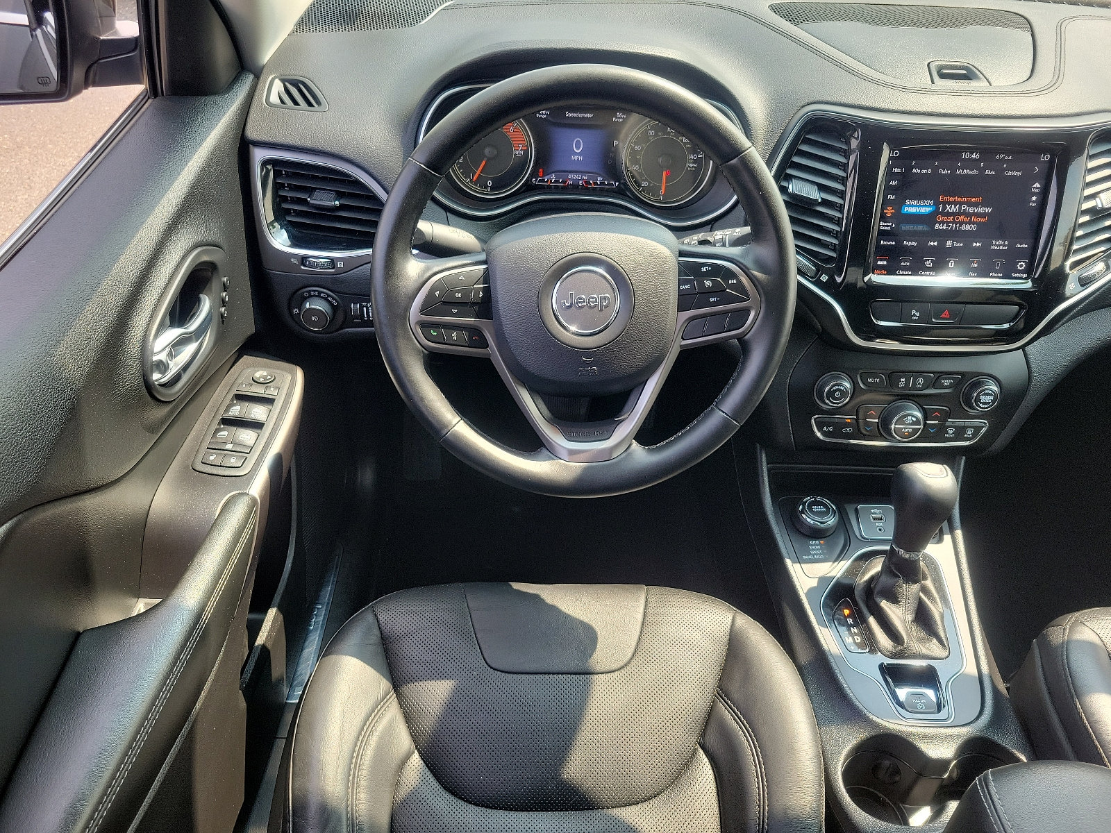 Used 2020 Jeep Cherokee Limited AWD/4WD image 11