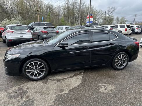 Used 2016 Acura TLX V6 image 3