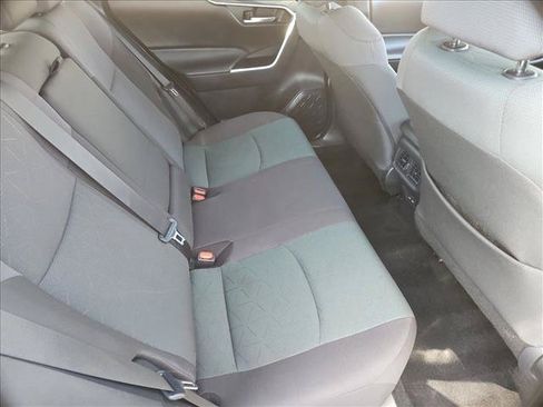 Used 2025 Toyota RAV4 XLE FWD image 25