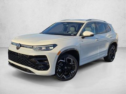 New 2026 Volkswagen Tiguan SEL R-Line