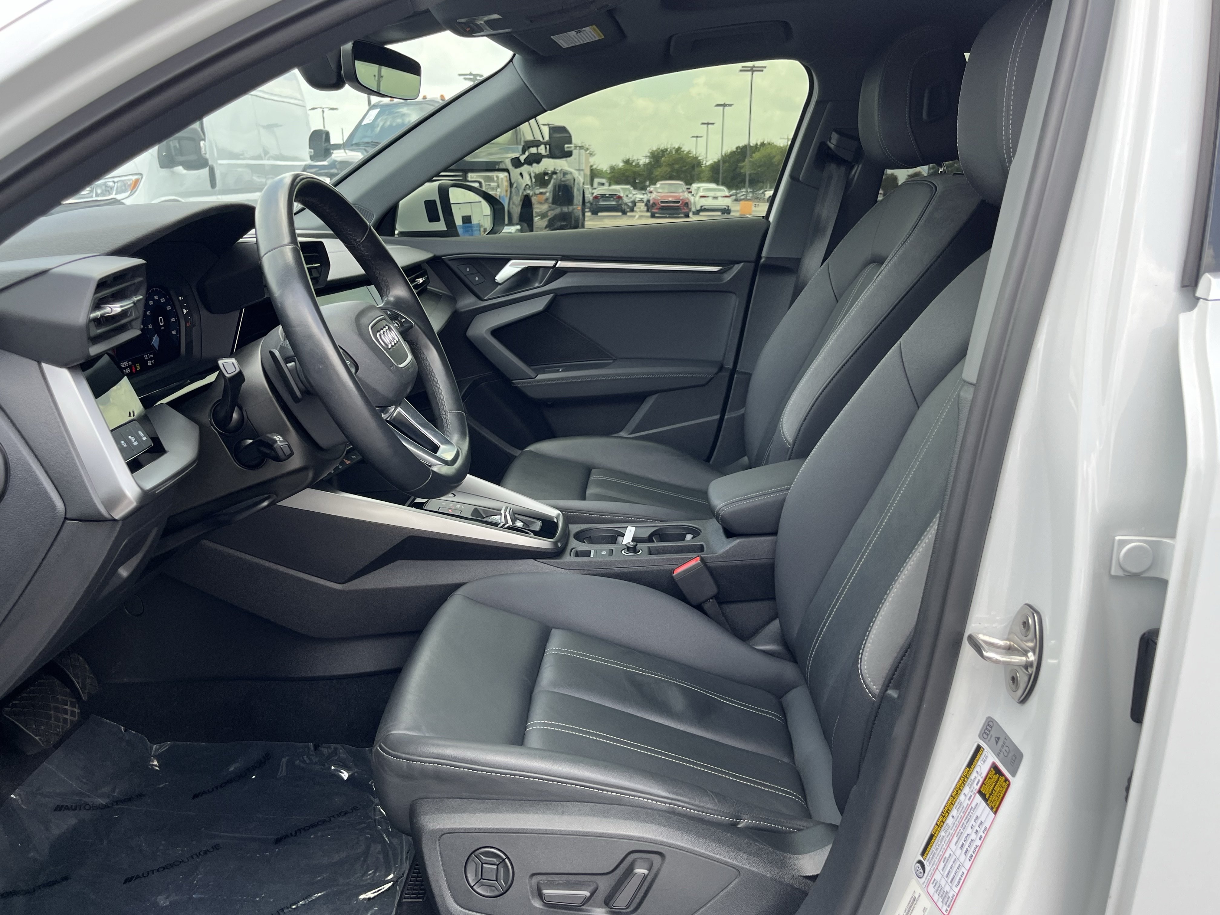 Used 2023 Audi A3 2.0T Premium Plus w/ Premium Plus Package FWD image 31