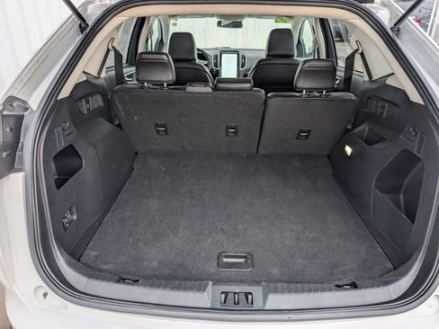 Used 2023 Ford Edge SEL image 25