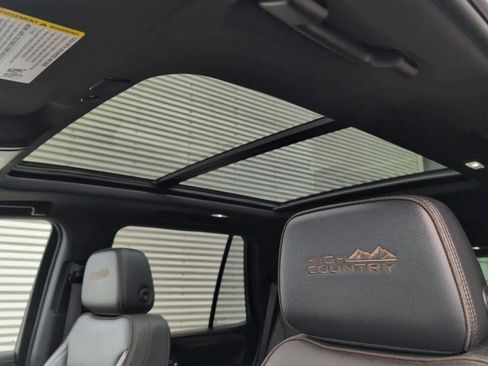 Used 2024 Chevrolet Tahoe High Country image 16