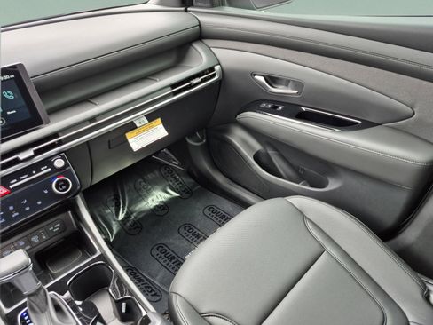 New 2026 Hyundai Santa Cruz XRT AWD/4WD image 13