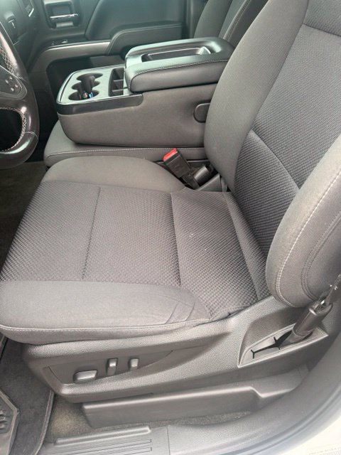 Used 2018 Chevrolet Silverado 1500 LT w/ LT Eassist Package RWD image 5