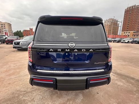 Certified 2025 Nissan Armada Platinum AWD/4WD image 5