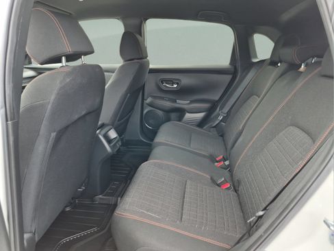Certified 2025 Honda HR-V Sport image 17