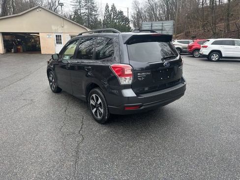 Used 2017 Subaru Forester 2.5i Premium w/ Popular Package #2A image 5