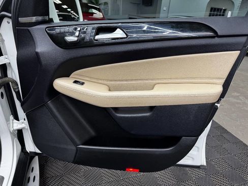 Used 2019 Mercedes-Benz GLS 450 4MATIC image 58