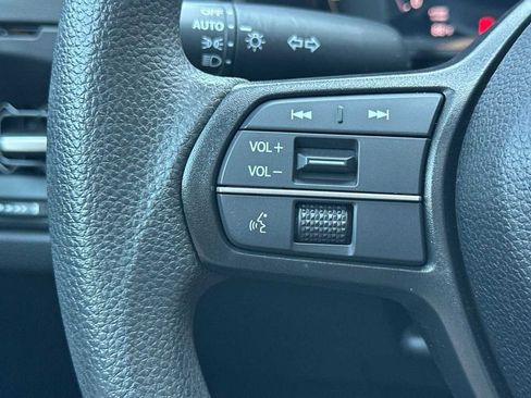 Used 2023 Honda Accord EX image 25