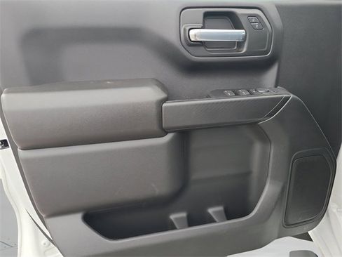 New 2026 Chevrolet Silverado 1500 Custom image 18