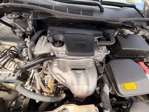 Used 2013 Toyota Camry LE FWD image 5