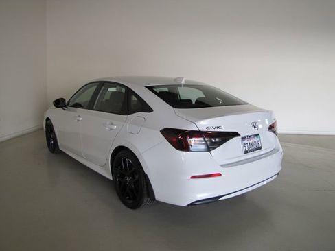 Certified 2025 Honda Civic Sport image 22