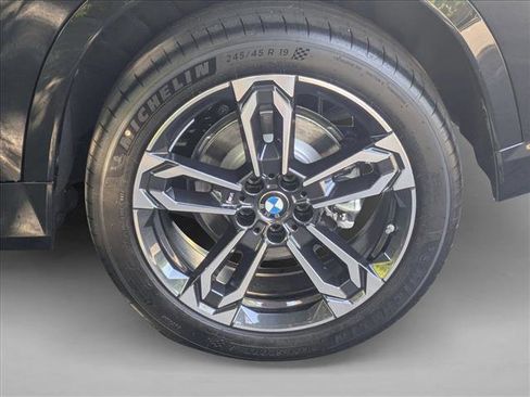 Used 2025 BMW X1 xDrive28i w/ M Sport Package image 10