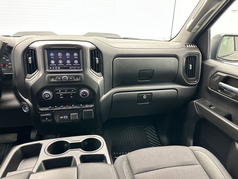 Certified 2025 Chevrolet Silverado 1500 Custom Trail Boss w/ Turbomax Blackout Package AWD/4WD image 26