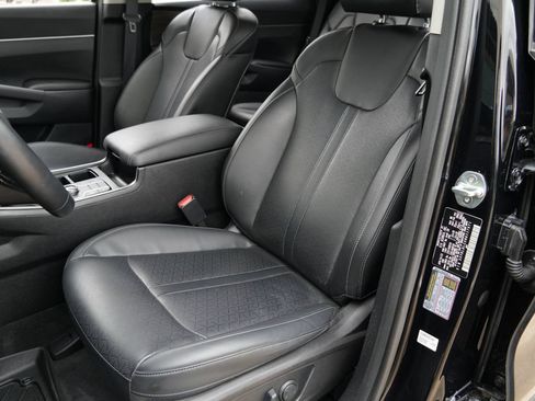 Used 2022 Kia Sorento S AWD/4WD image 6