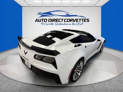Used 2017 Chevrolet Corvette Z06 RWD image 8