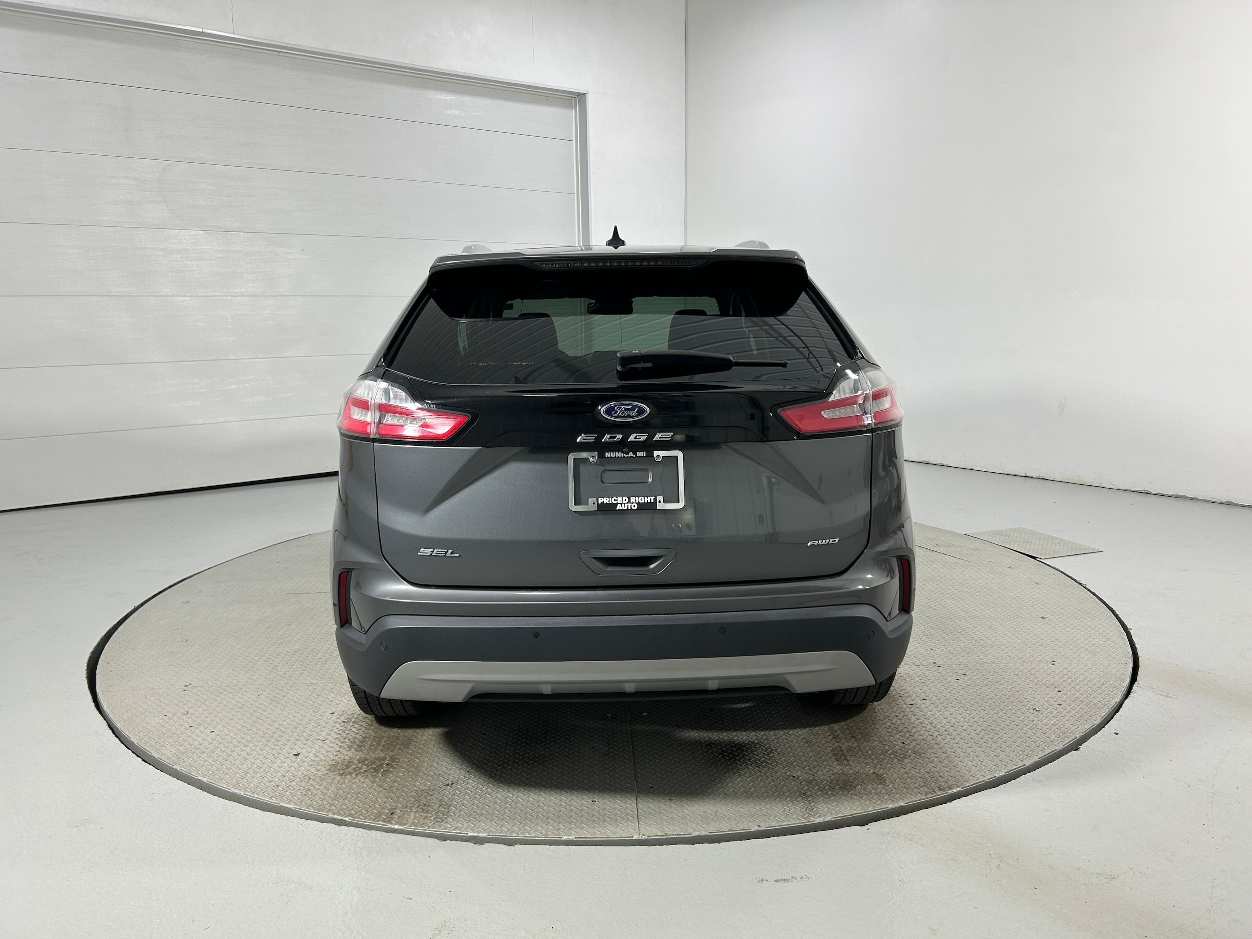 Used 2022 Ford Edge SEL w/ Convenience Package AWD/4WD image 29