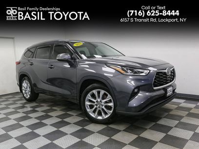 Used 2022 Toyota Highlander Limited