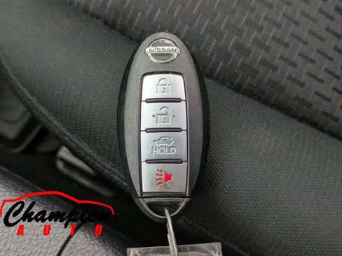 Used 2019 Nissan Sentra SR FWD image 29