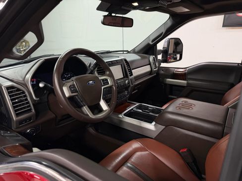 Used 2020 Ford F250 King Ranch w/ King Ranch Ultimate Package AWD/4WD image 14