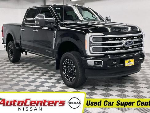 Used 2023 Ford F250 Platinum AWD/4WD image 1