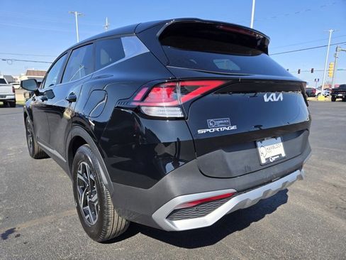 Used 2025 Kia Sportage LX image 38