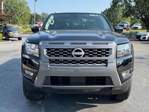 New 2025 Nissan Frontier SV w/ SV Convenience Package image 8