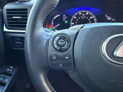 Used 2014 Lexus CT 200h image 21