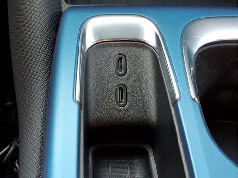 Used 2025 Chevrolet Equinox EV LT w/ Convenience Package FWD image 20